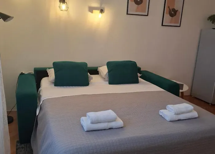 Vikttoria Urban Oasis , Explore With Free Public Parking Appartement Split