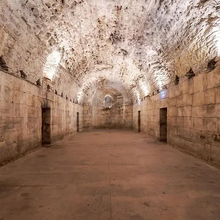 Appartamento Vikttoria Urban Oasis , Explore Split With Free Public Parking *